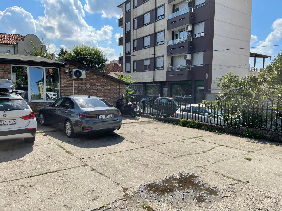 Apartments Rose Hill Belgrad Exteriör bild