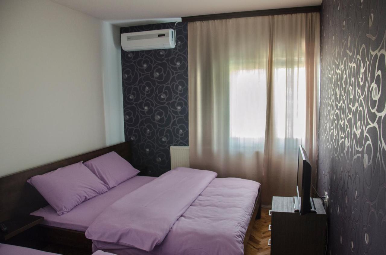 Apartments Rose Hill Belgrad Exteriör bild
